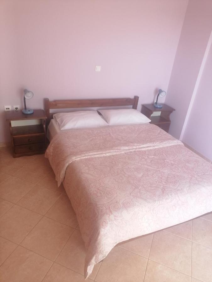 Mina Apartments Zacharo Esterno foto