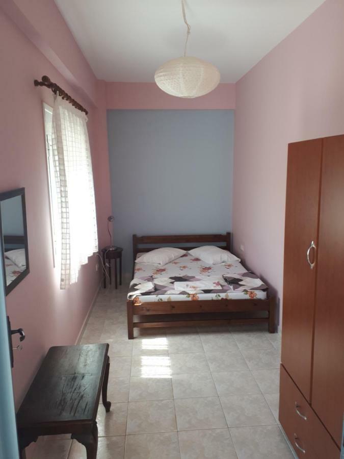 Mina Apartments Zacharo Esterno foto